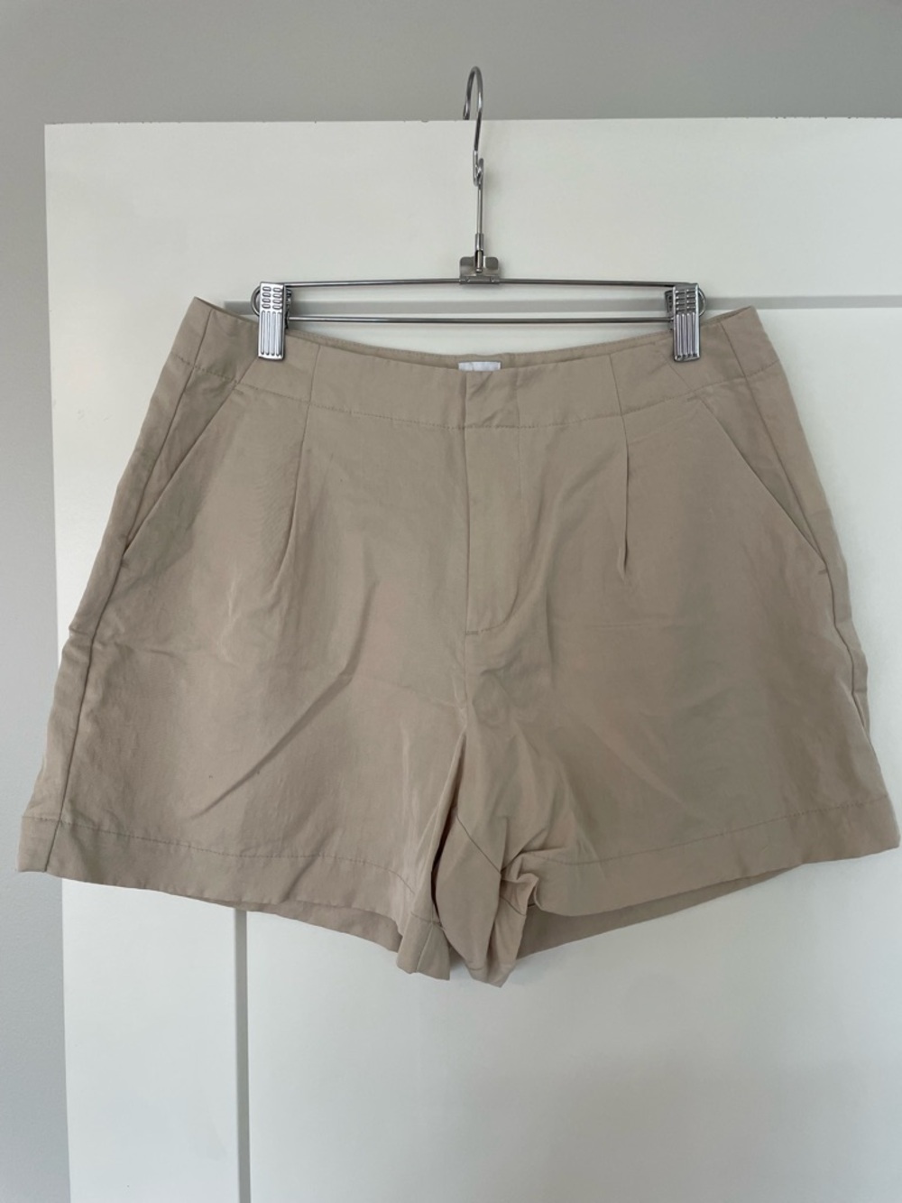 GAP Women's 5” Soft Suit Shorts
